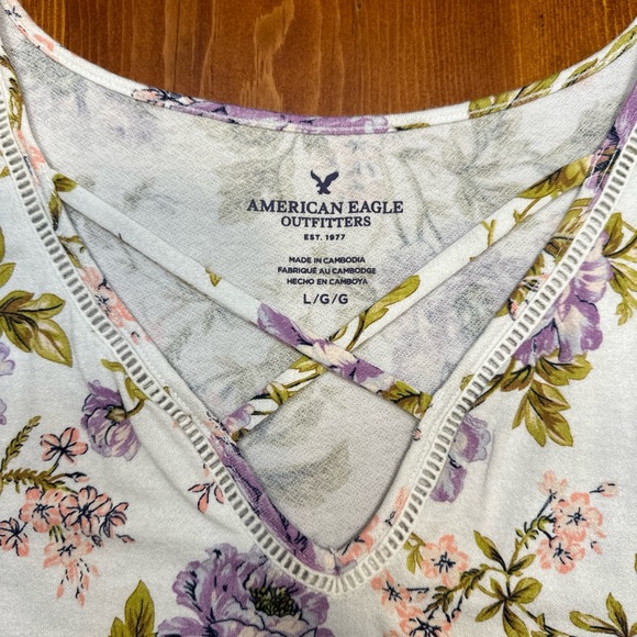 American Eagle Floral Viscose Sleeveless Top Purple Pink White - Picture 2 of 7